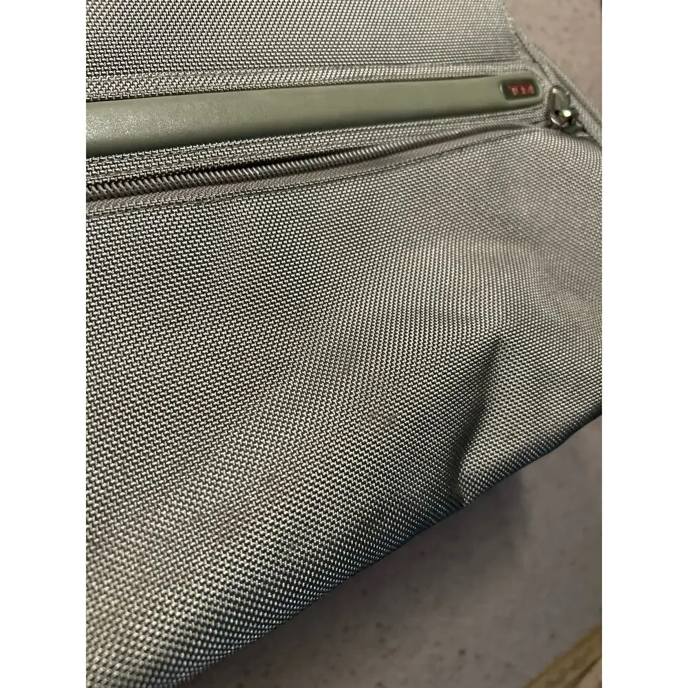 VtG Tumi Carry On Bag Small Silver Luxury Travel